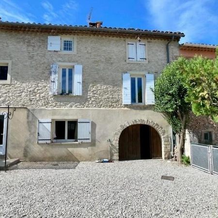 Deux M Panzió Villes-sur-Auzon Kültér fotó