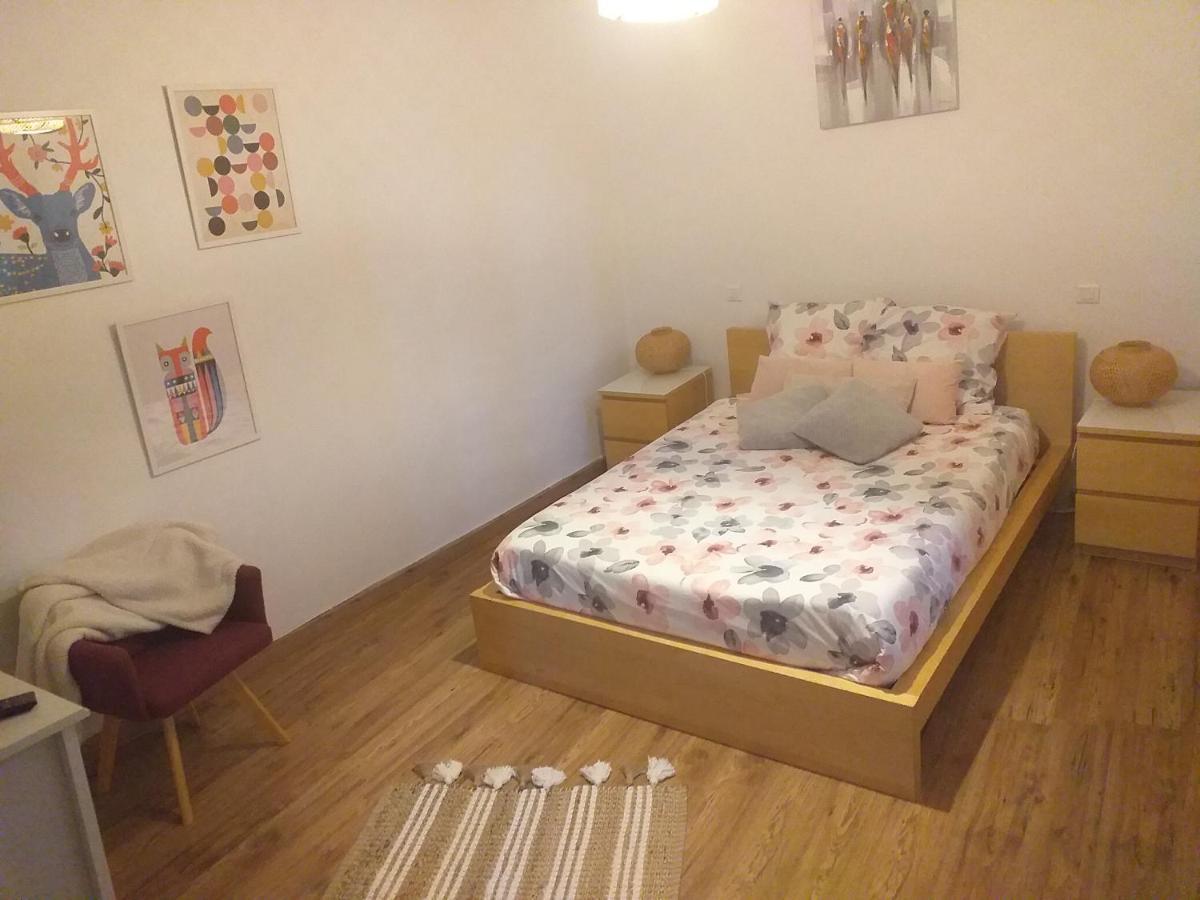 Deux M Panzió Villes-sur-Auzon Kültér fotó